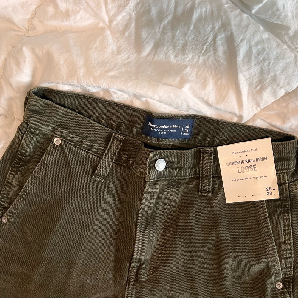 Abercrombie & Fitch Dark Green Relaxed Men's Jeans